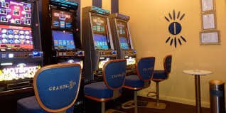 qq2201 Casino APP Live Baccarat VIP Cashback Myanmar MMK ငွေထုတ်